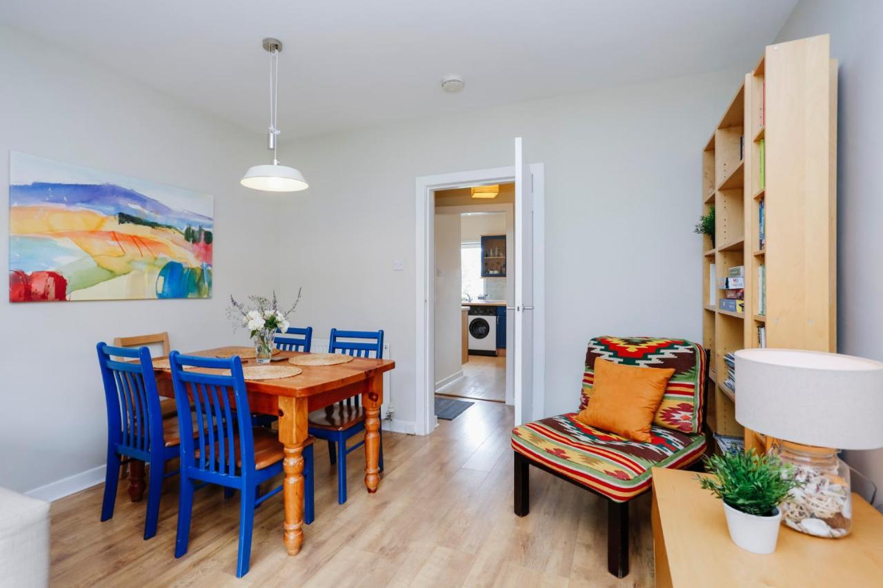 Edinburgh Central 2-Bedroom Old Town Apartment — Photos 1